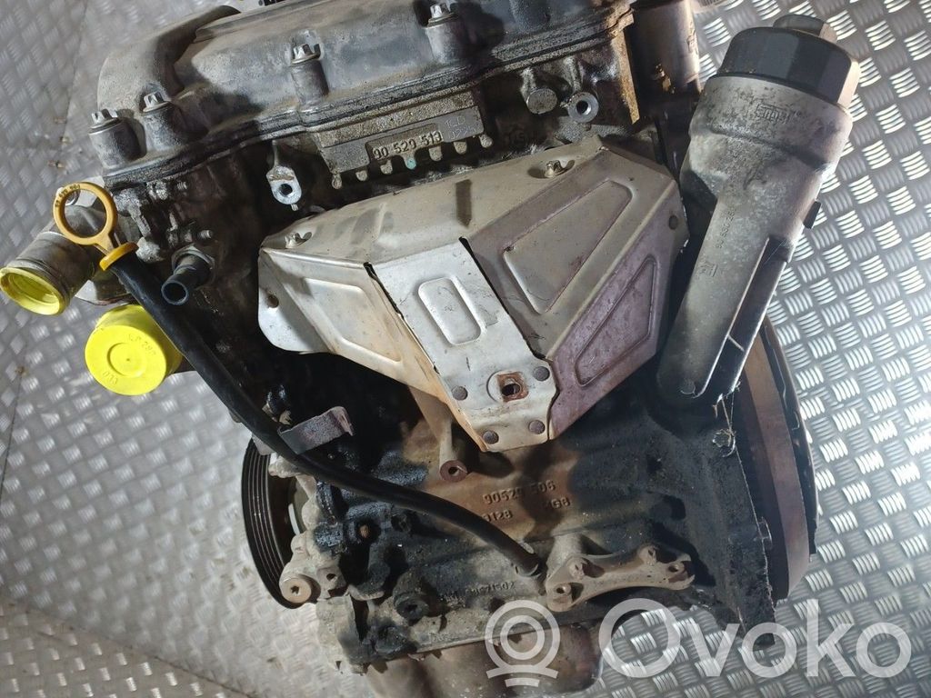 Opel Corsa B Variklis 