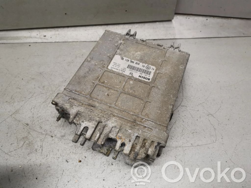 Engine control unit/module   028906021BF,0281001421,0281001422