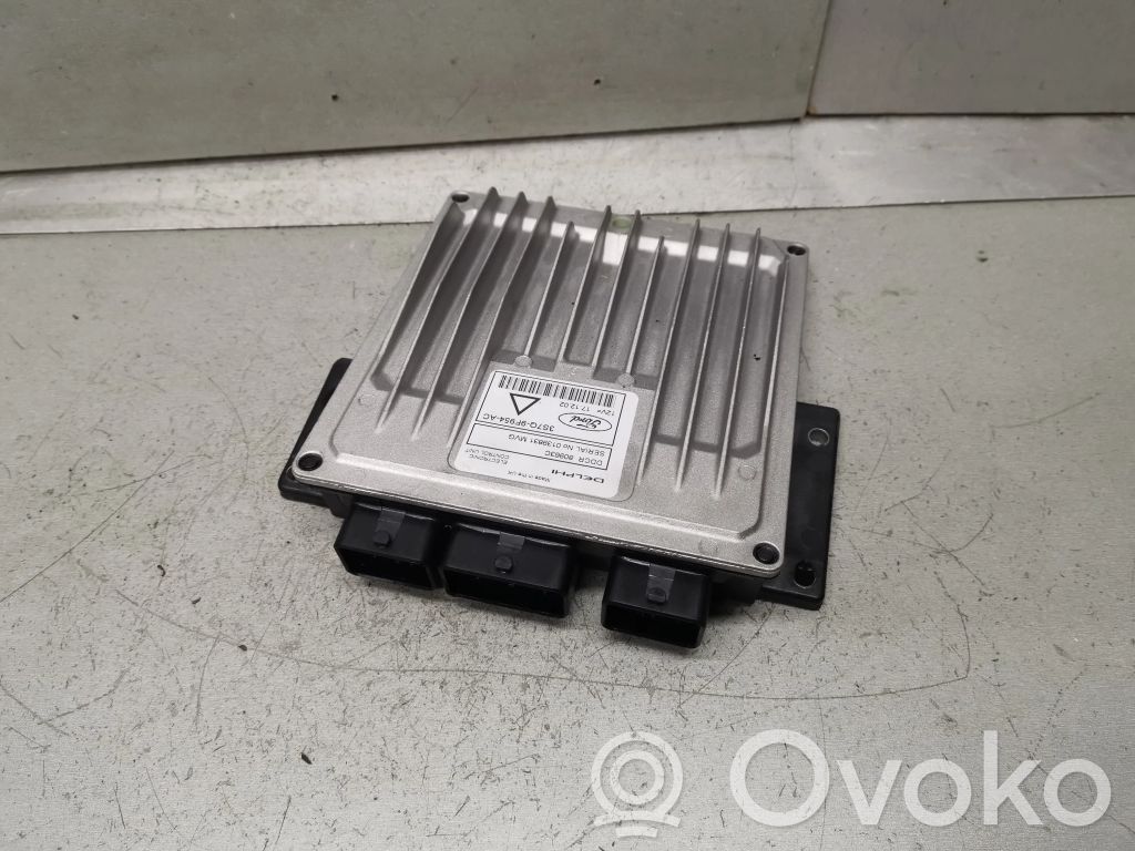 Ford Mondeo Mk III Engine control unit/module 