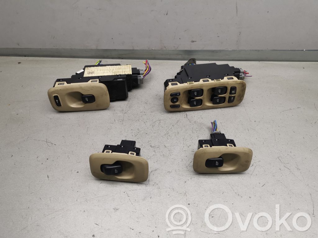 Electric window control switch   30739077,30739078,30658696