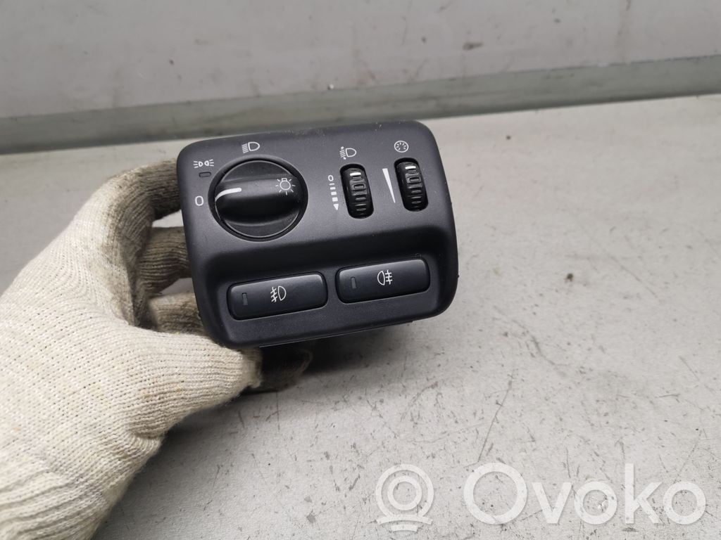 Light switch   8691745,MF232500108