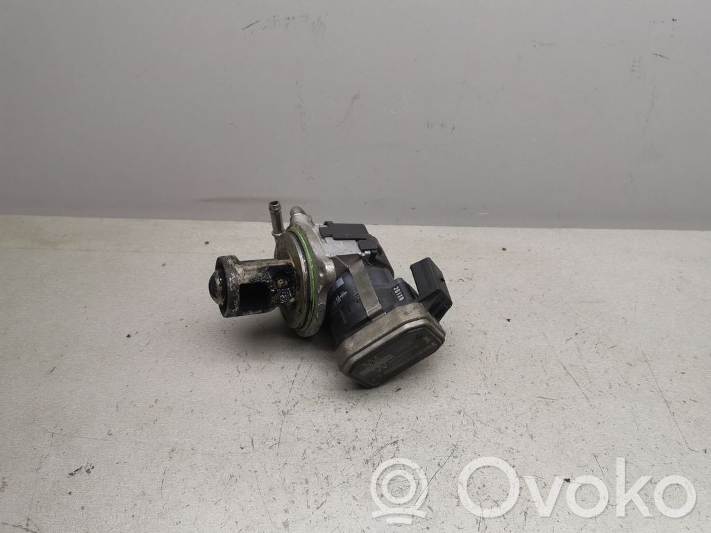 Mercedes-Benz A W169 Válvula EGR 