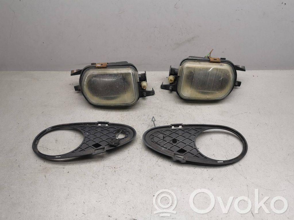 Mercedes-Benz C W203 Set di fendinebbia 