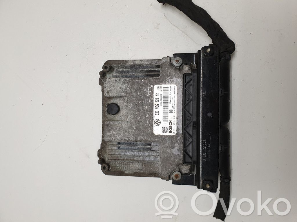 Engine control unit/module   03G906021NK,0281013440