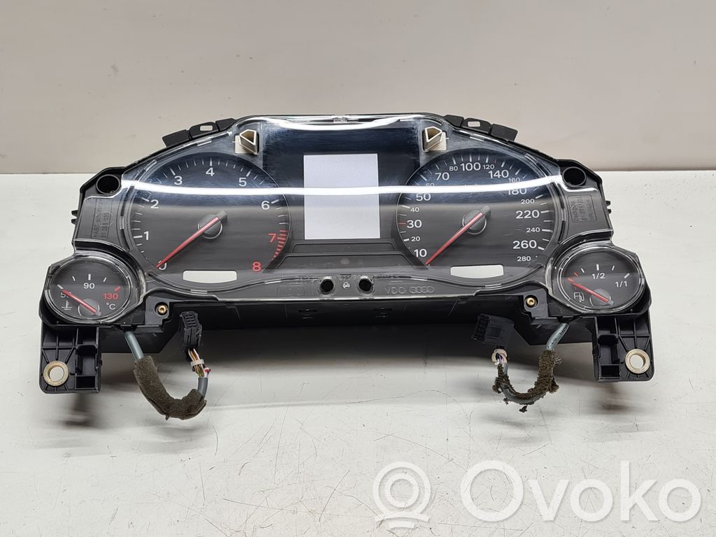 Audi A8 S8 D3 4E Speedometer (instrument cluster) 