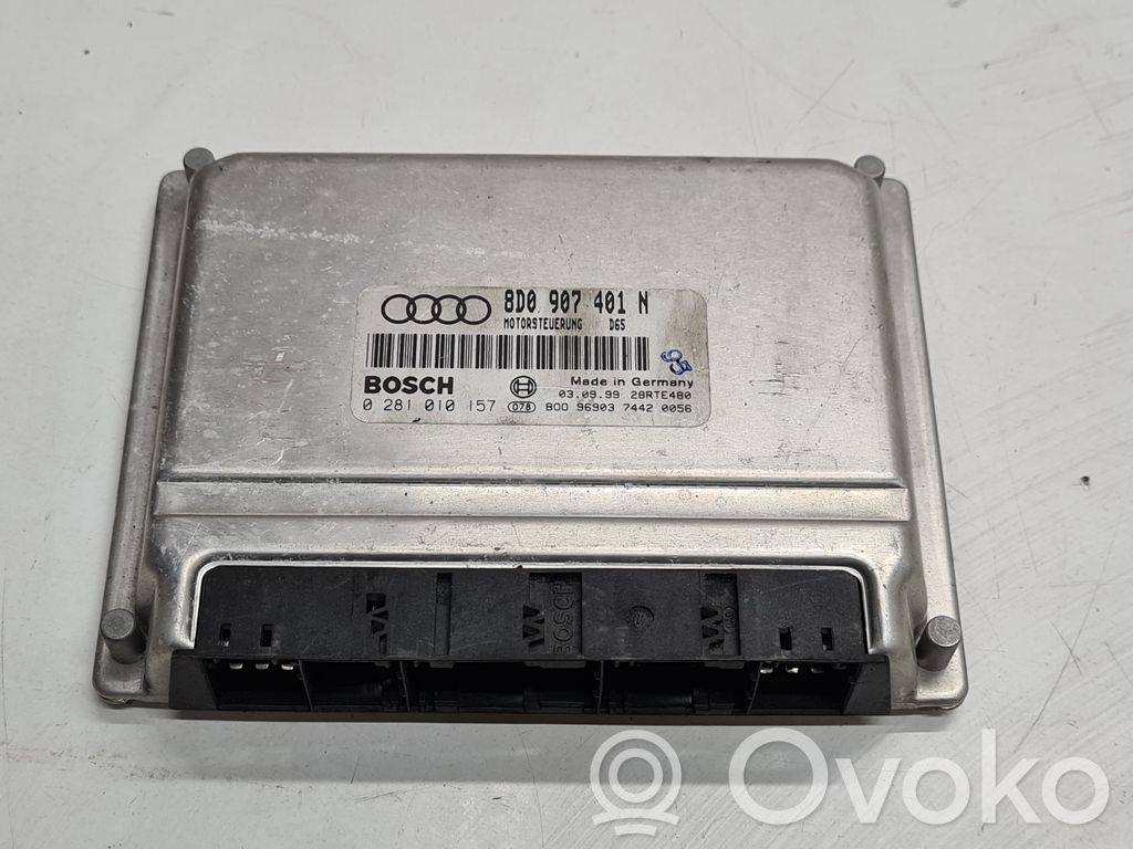 Unidad de control/módulo del motor   8D0907401N,0281010157