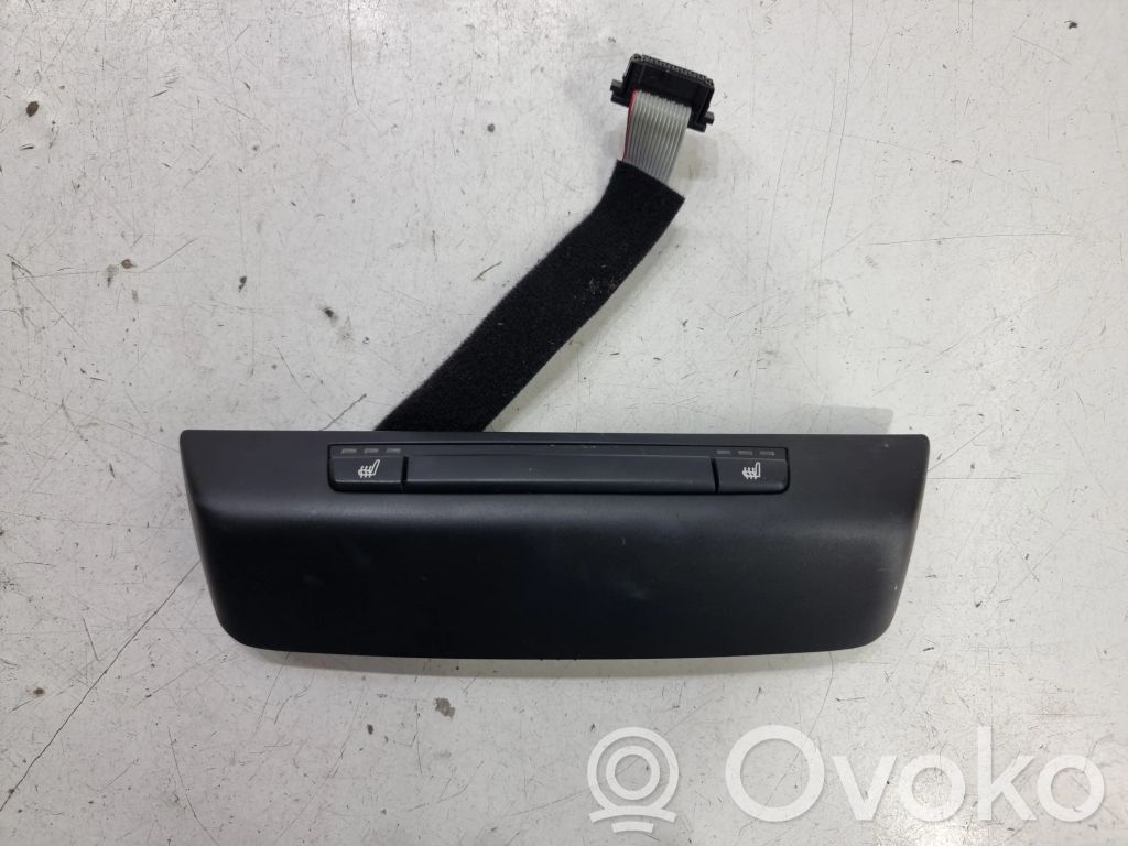 BMW 1 E81 E87 Interruptor de calefacción del asiento 