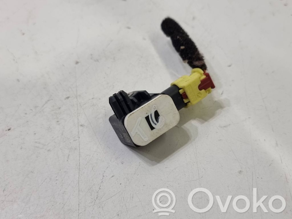 Volkswagen Transporter - Caravelle T6 Airbag deployment crash/impact sensor 