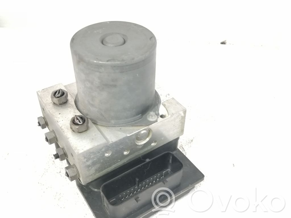BMW X3 E83 ABS Pump 