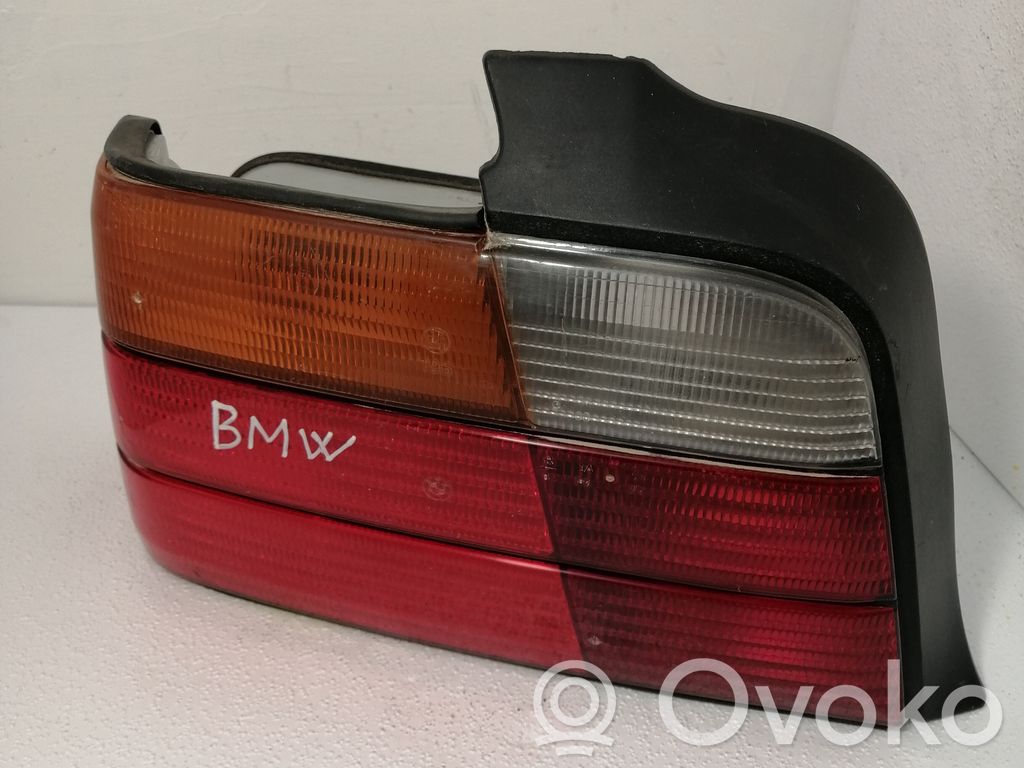 BMW 3 E36 Galinis žibintas kėbule 