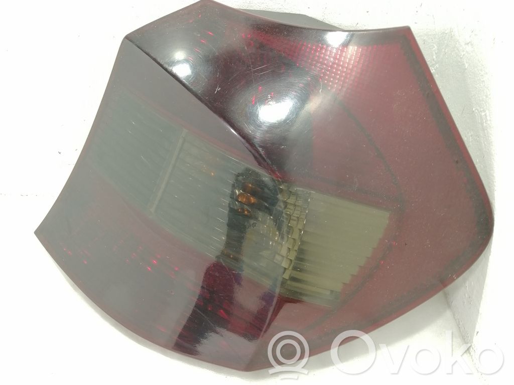 Lampa tylna   E1021864