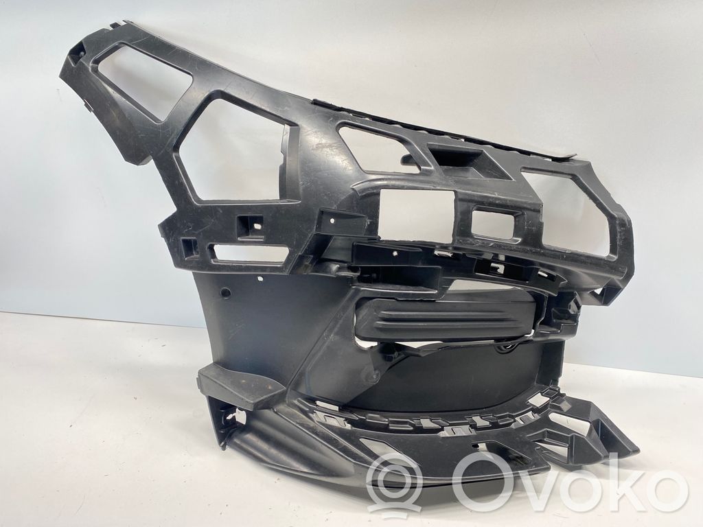 BMW 1 F40 Front bumper mounting bracket 