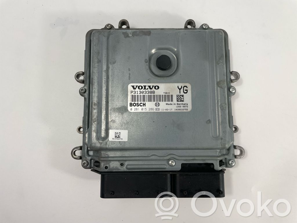 Engine control unit/module   0281015286,1039S33755,P31303388