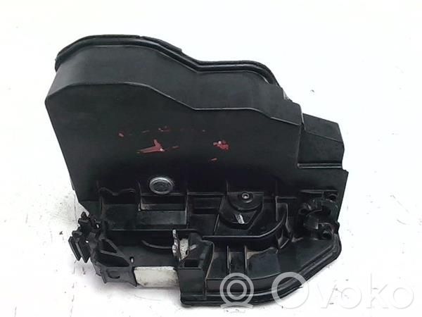 Etuoven lukko   7167071