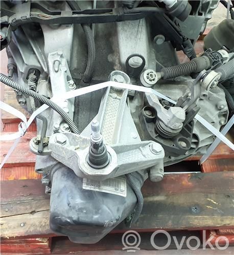 Renault Clio III Manualna 5-biegowa skrzynia biegów 