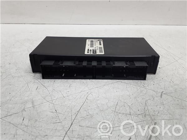 Unidad de control/módulo del motor   6135916720101,23994322