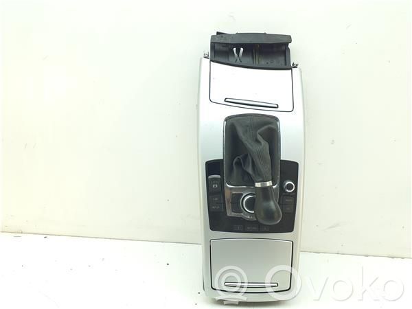 Consola central   4F1864261,T0021886P0103820