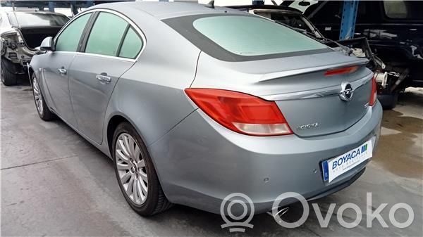 Opel Insignia A Puerta delantera 