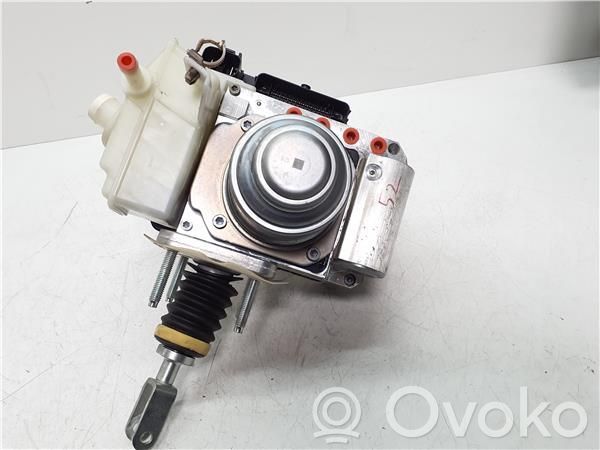 Mazda 3 Hydraulisen servojärjestelmän paineventtiili 