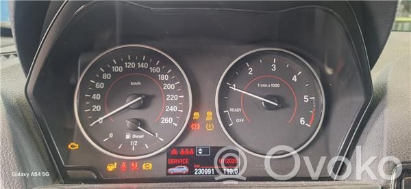 BMW 1 E82 E88 Licznik / Prędkościomierz 