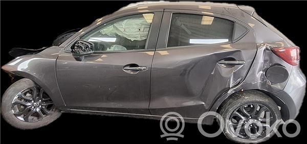 Mazda 2 Priekinės durys 