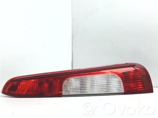 Luz trasera/de freno   3M5113A602AA