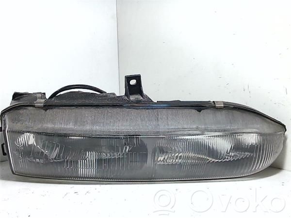 Mitsubishi Galant Lampa przednia 