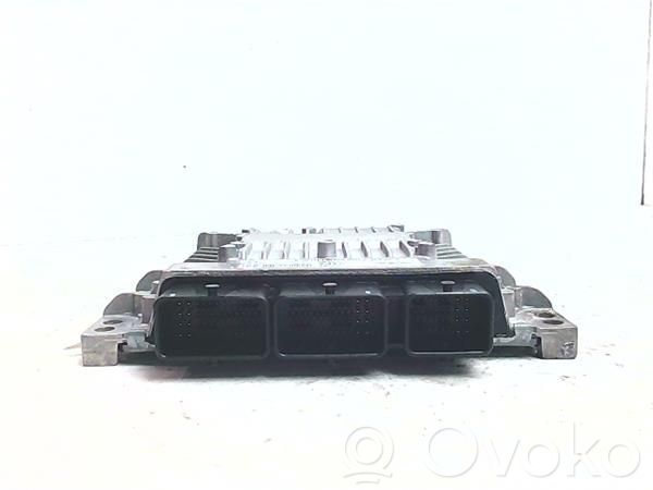 Engine control unit/module   7M5112A650AUE