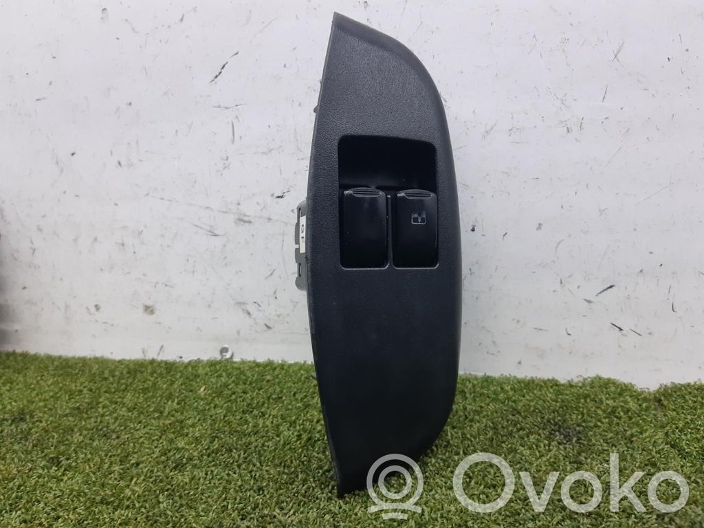 Chevrolet Kalos Przyciski szyb 