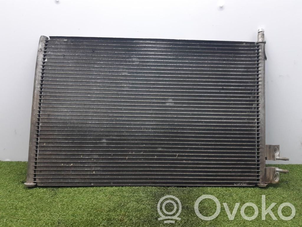 Radiador de refrigeración del A/C (condensador)   5S6H19710BB