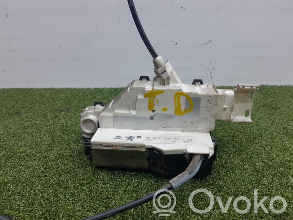 Citroen C4 I Rear door lock 