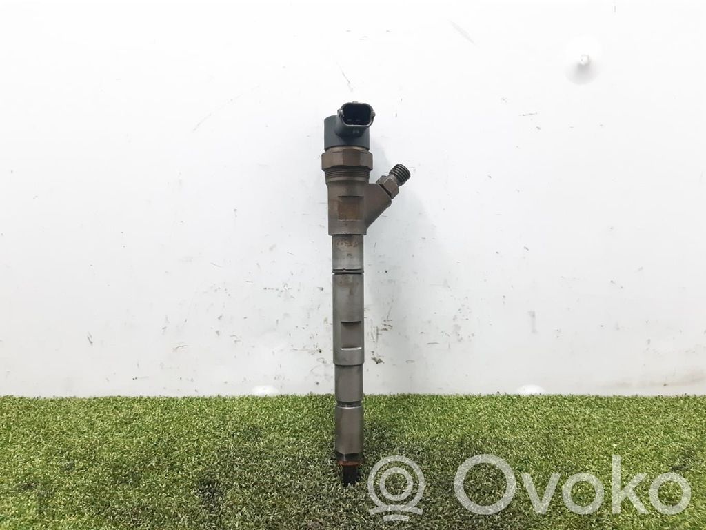 Inyector de combustible   0445110092