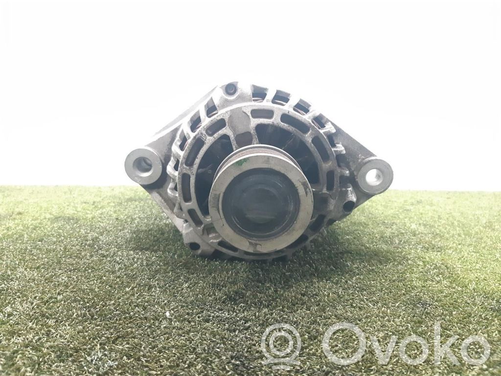 Alternador   YM13117340