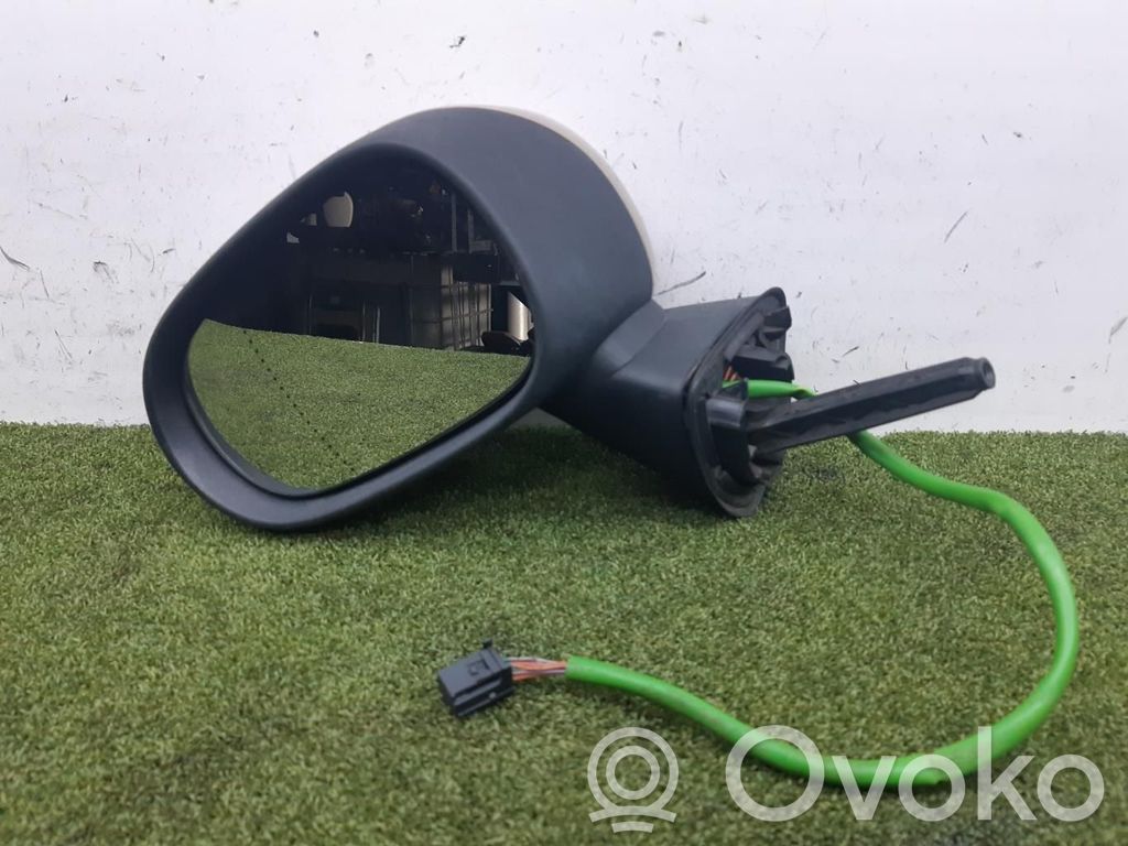Front door electric wing mirror   E20103022
