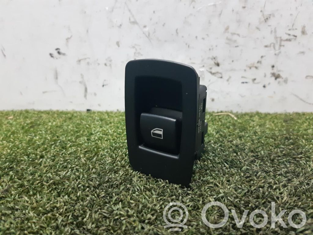 Comutator comandă geamuri electrice   6945874