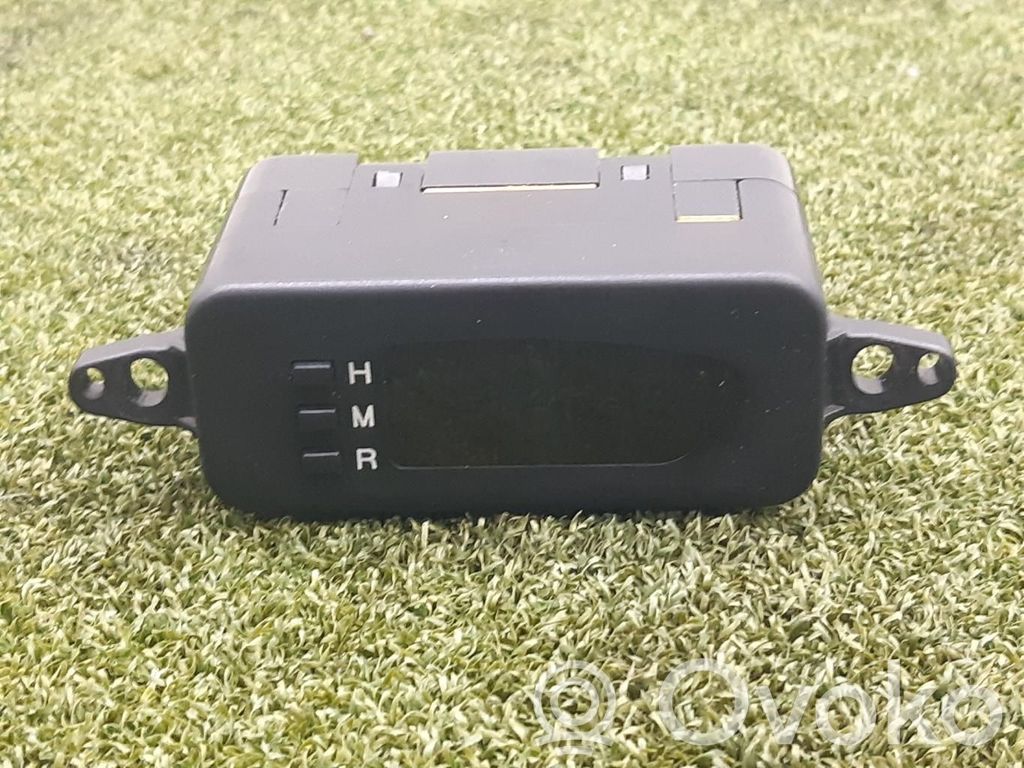 Clock   84775FD000