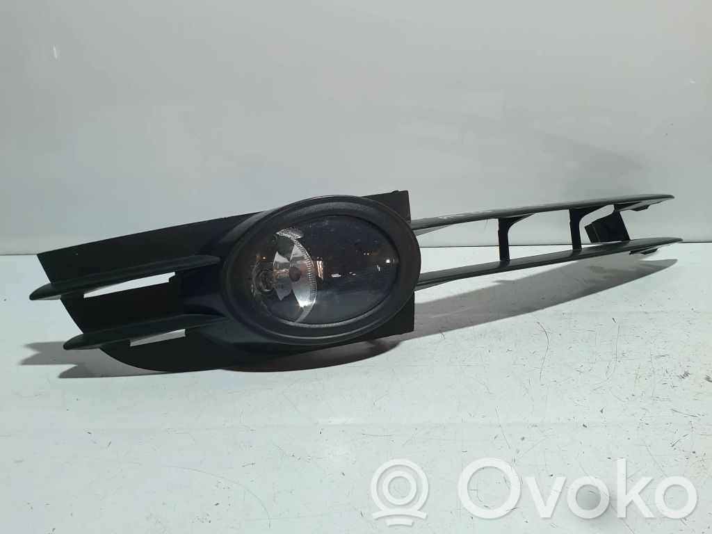 Audi A6 S6 C6 4F Krata halogenu 