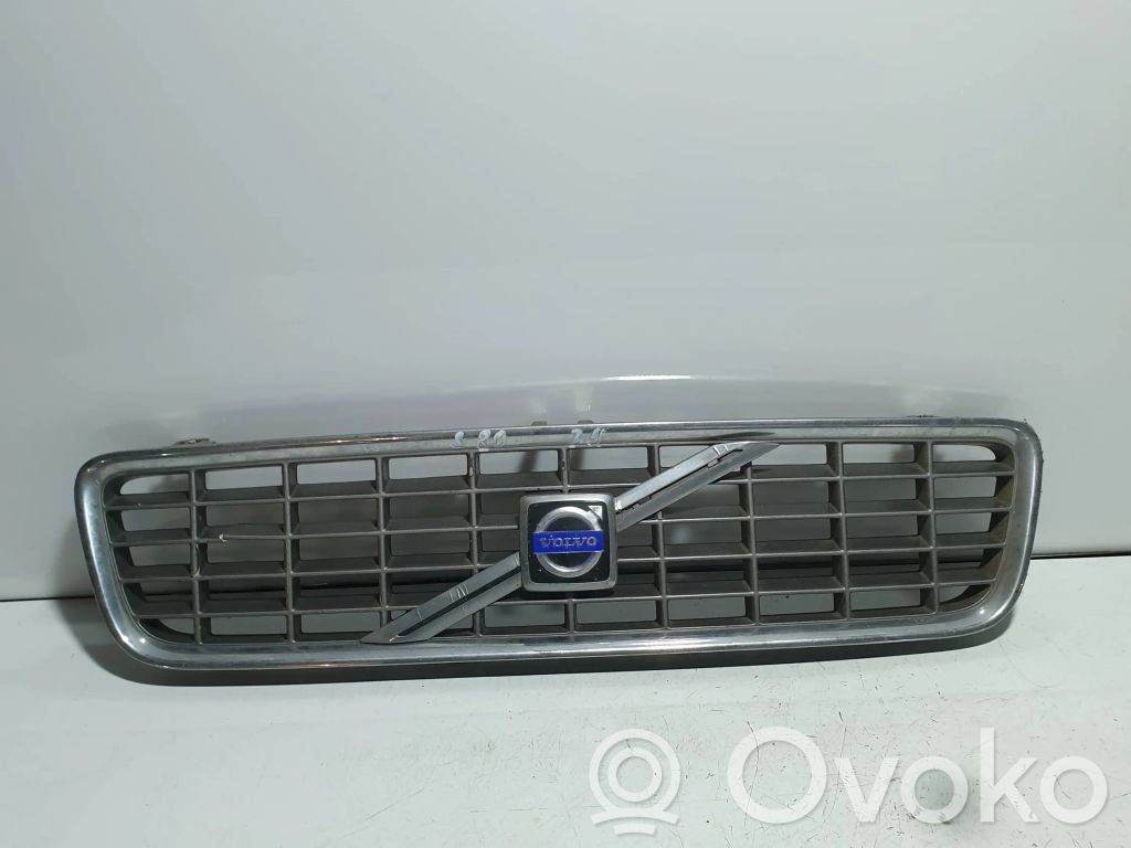 Volvo S80 Etusäleikkö 