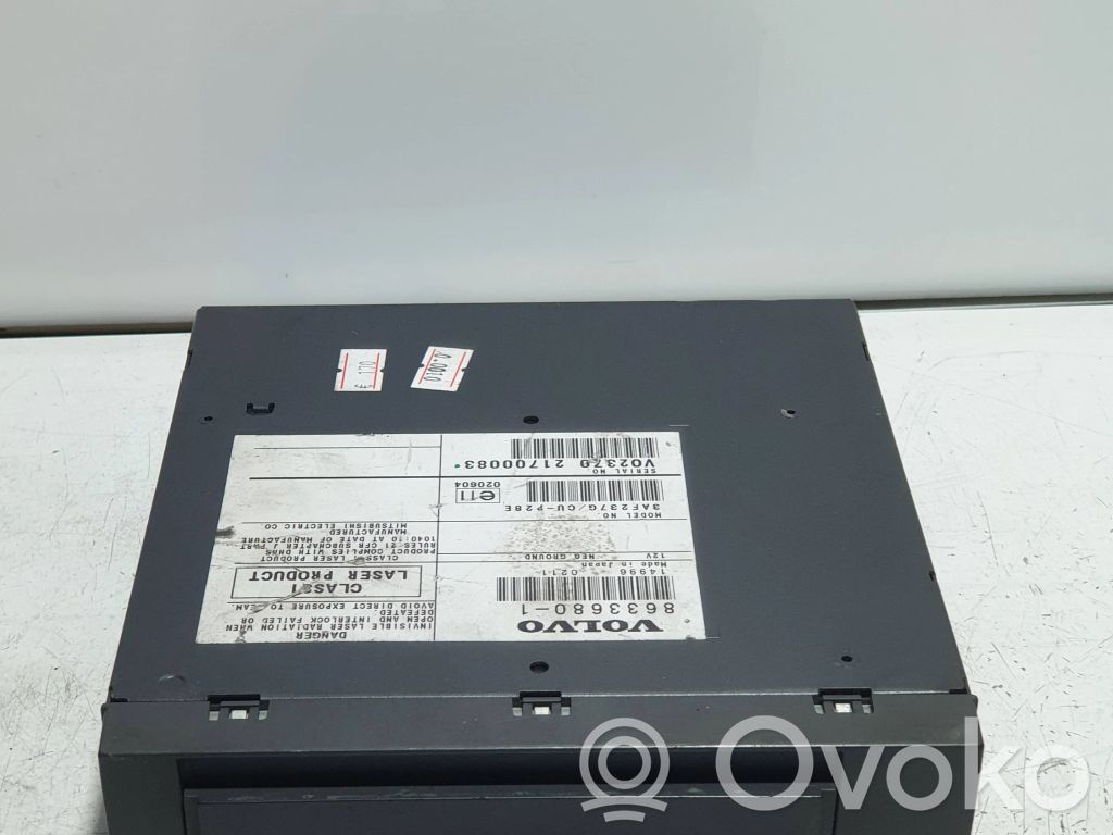 Volvo XC90 Radio/CD/DVD/GPS head unit 