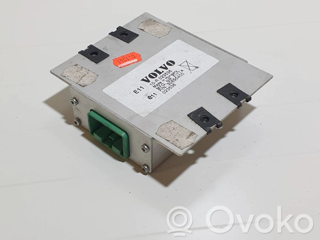 Volvo XC90 GPS navigation control unit/module 