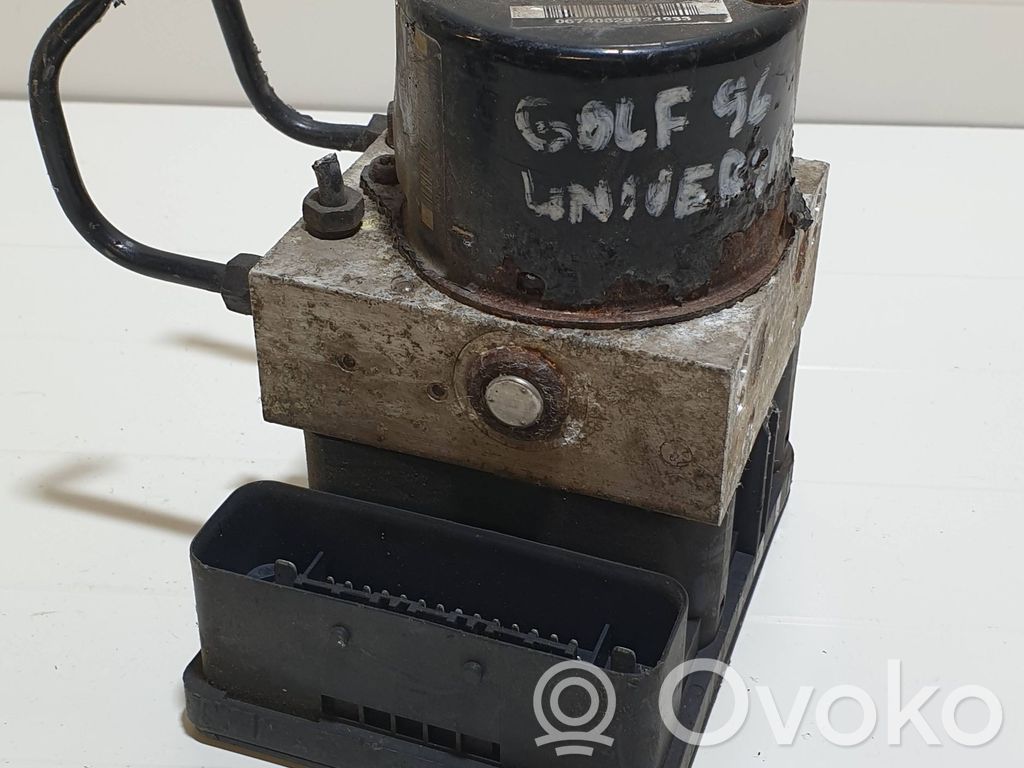 Volkswagen Golf IV ABS Pump 