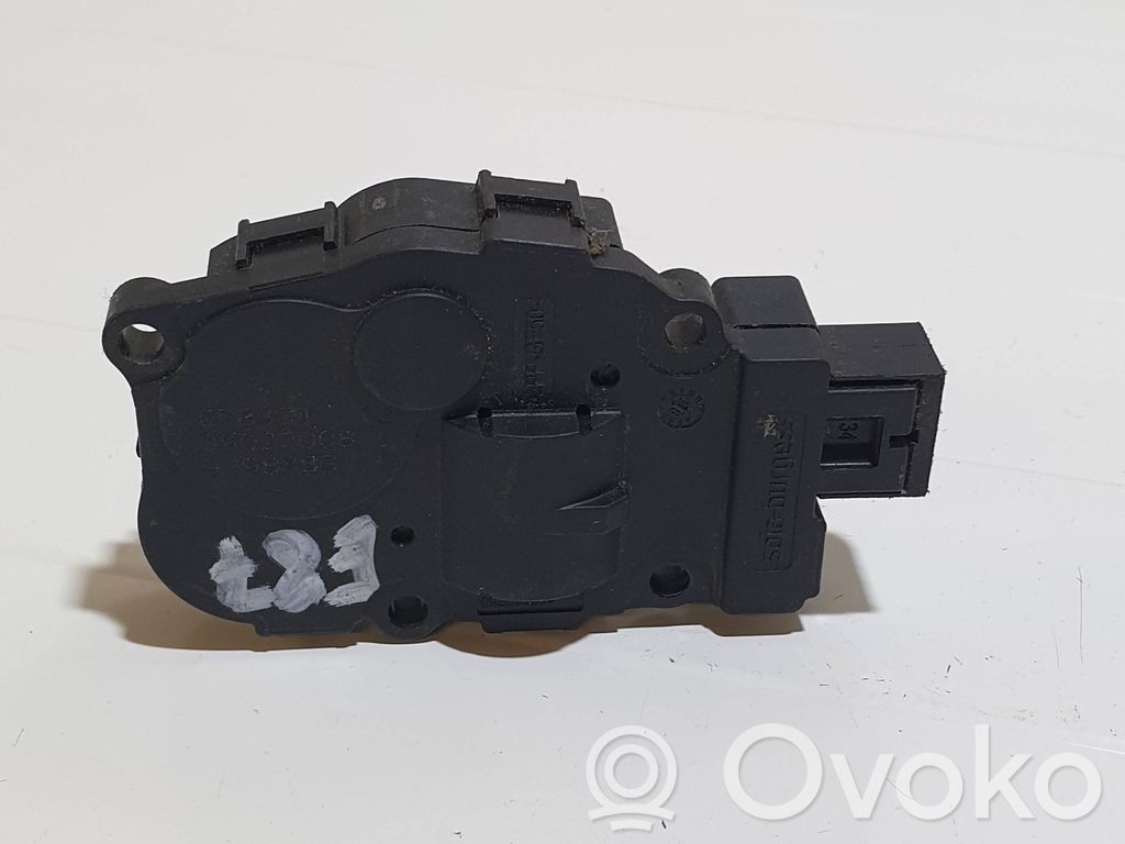 Stellmotor Heizung Klima   EFB331,09022008,929888G