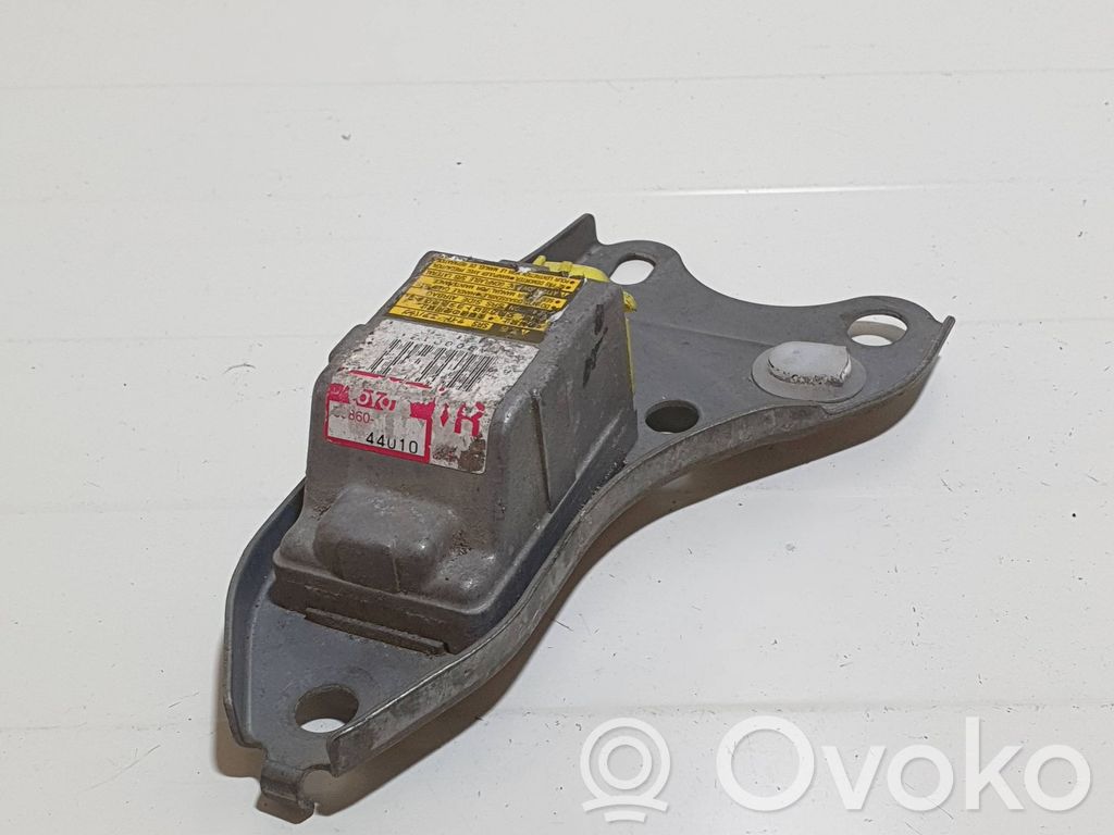 Toyota Avensis Verso Airbag deployment crash/impact sensor 