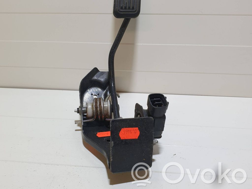 Toyota Corolla Verso AR10 Pedale dell’acceleratore 