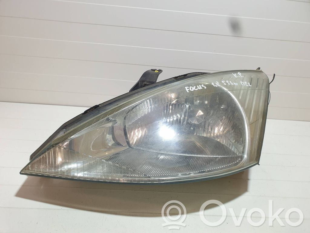 Ford Focus Headlight/headlamp 
