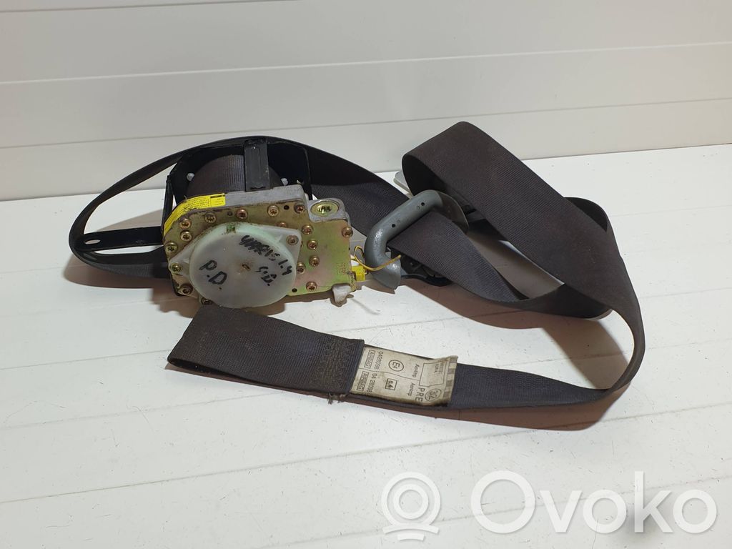 Toyota Yaris Cinturón delantero 
