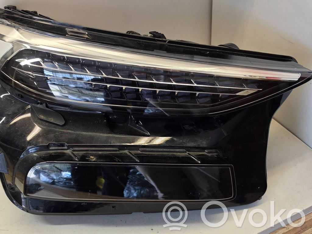 Audi Q6 e-tron Headlight/headlamp 