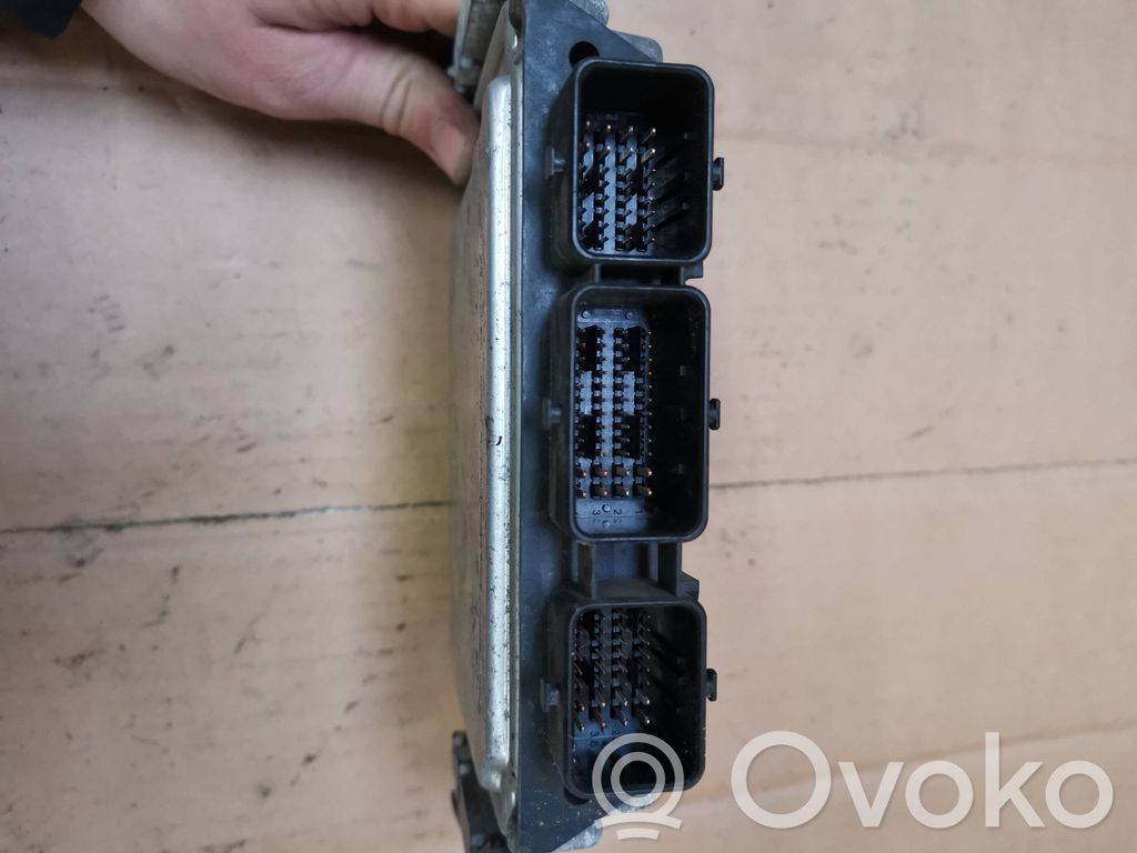 Ford Focus Engine control unit/module 