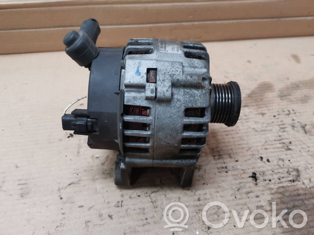 Volvo S40, V40 Ģenerators 