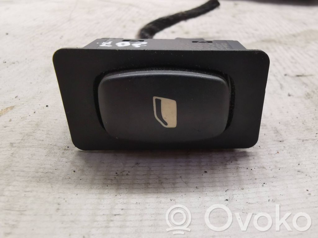 Peugeot 807 Electric window control switch 